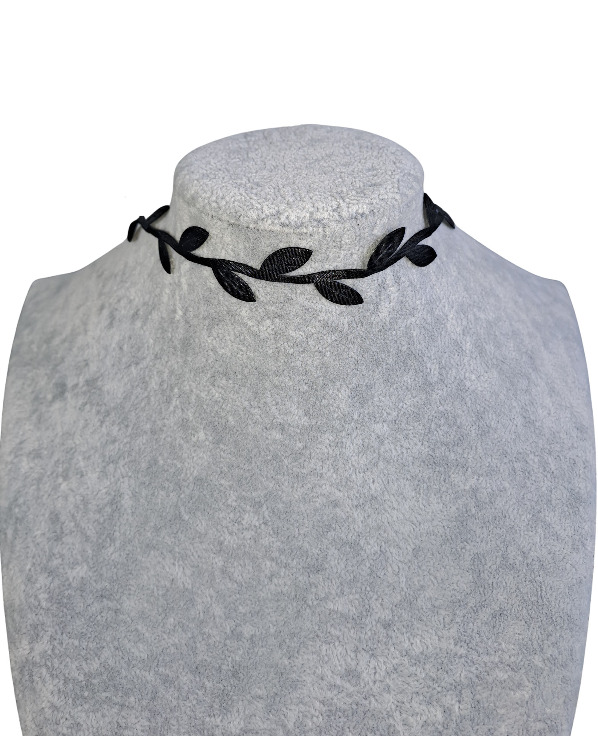 Black Leaves Choker