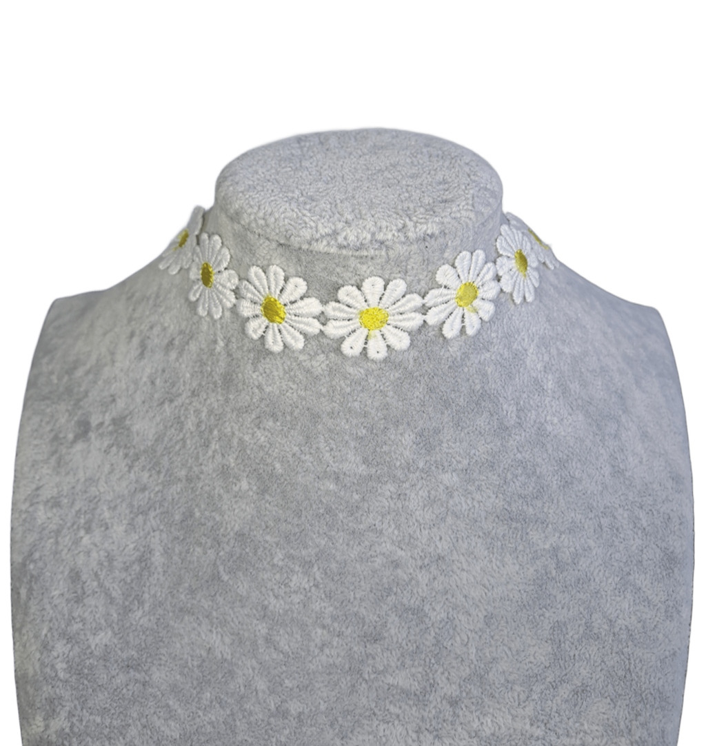Daisy Choker