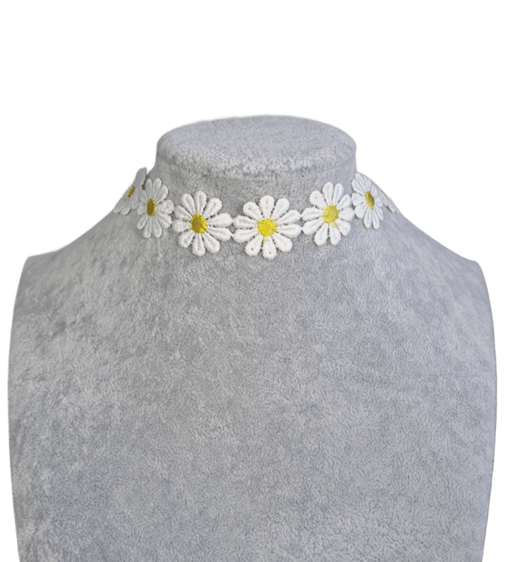 Daisy Choker