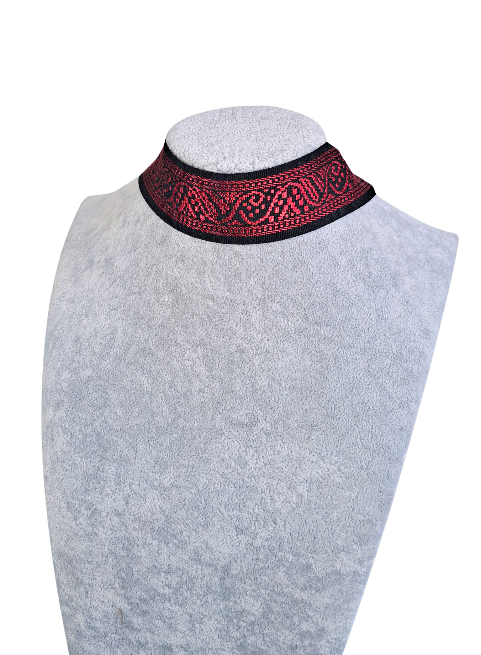 Red Pattern on Black Choker