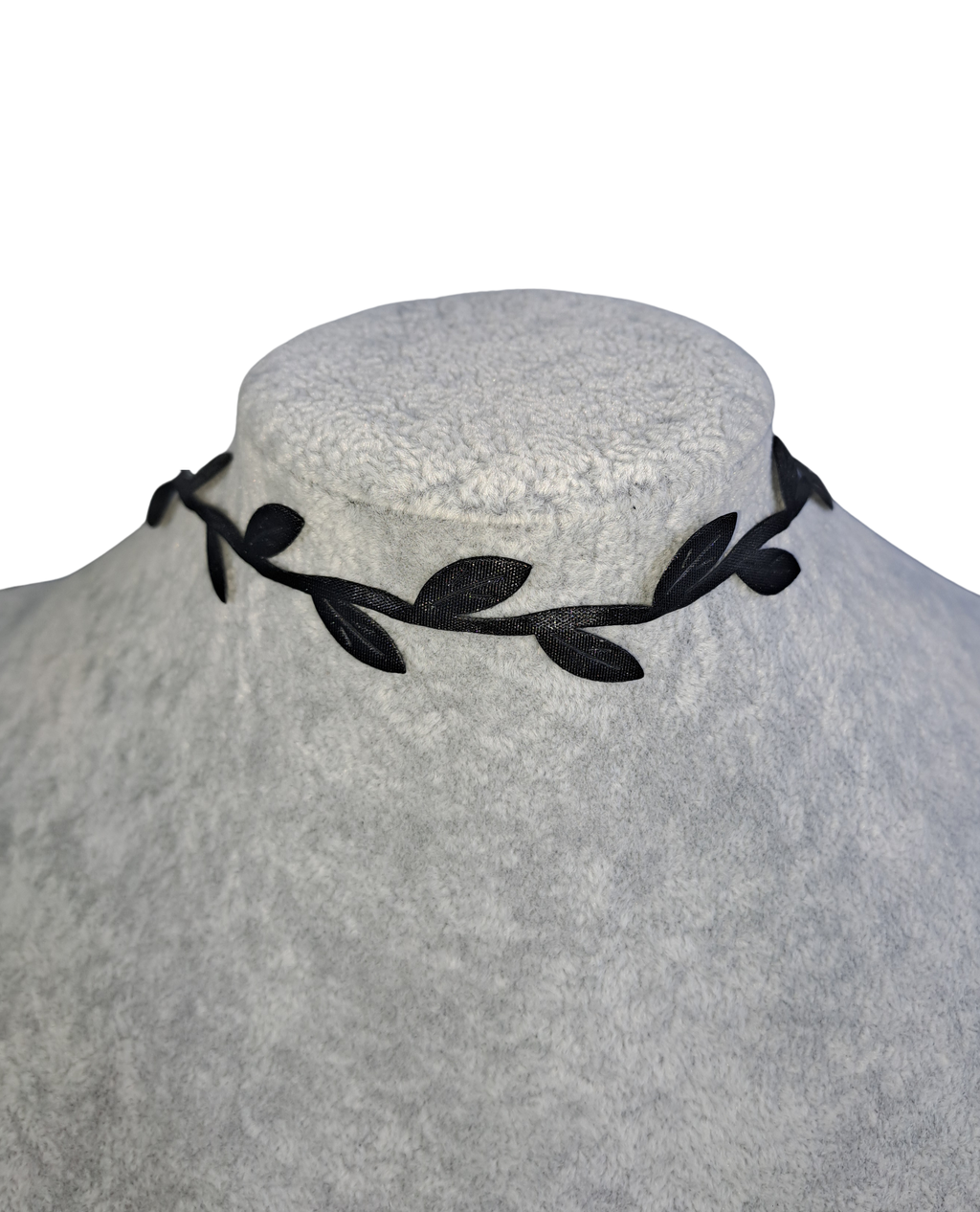 Black Leaves Choker