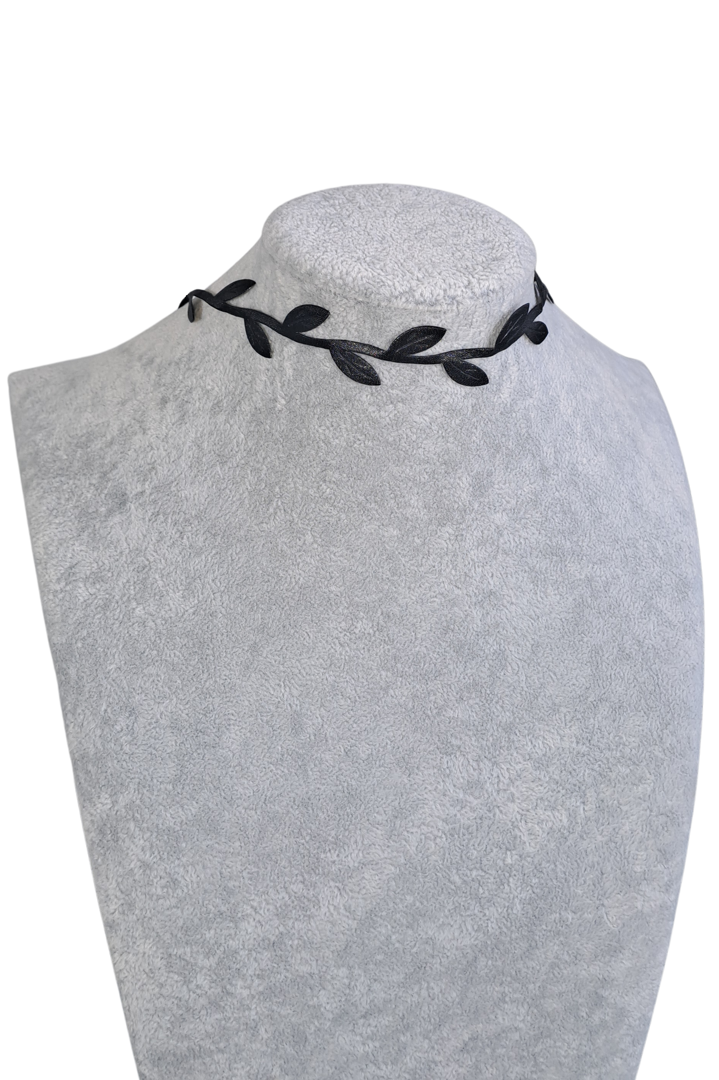 Black Leaves Choker
